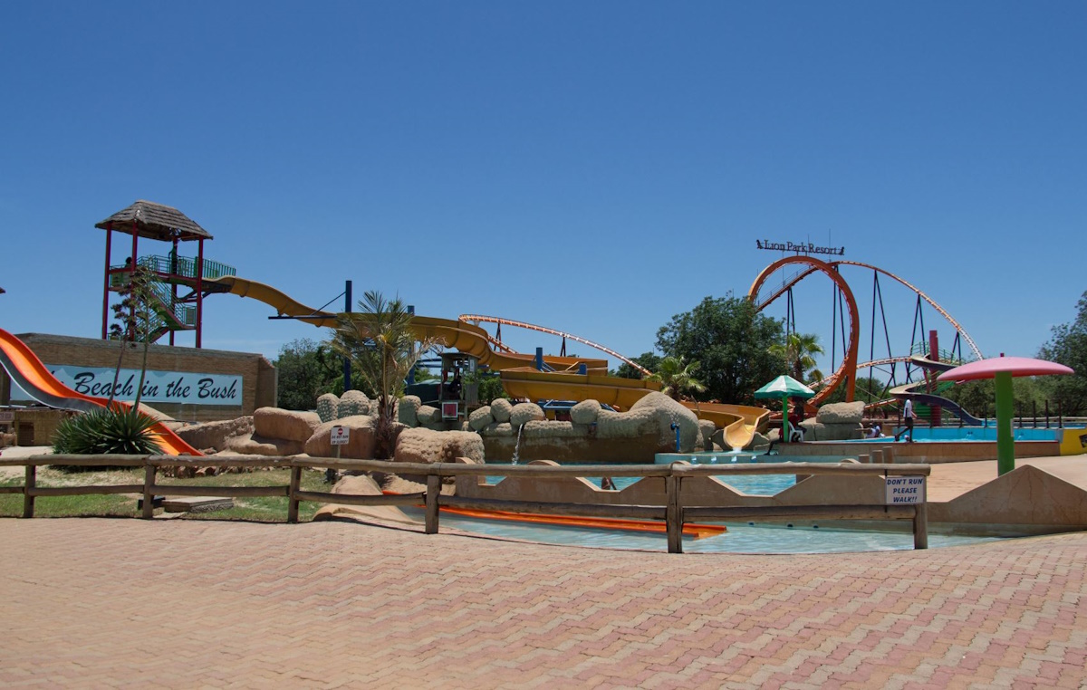 Lion Park Resort with water attractions and playgrounds